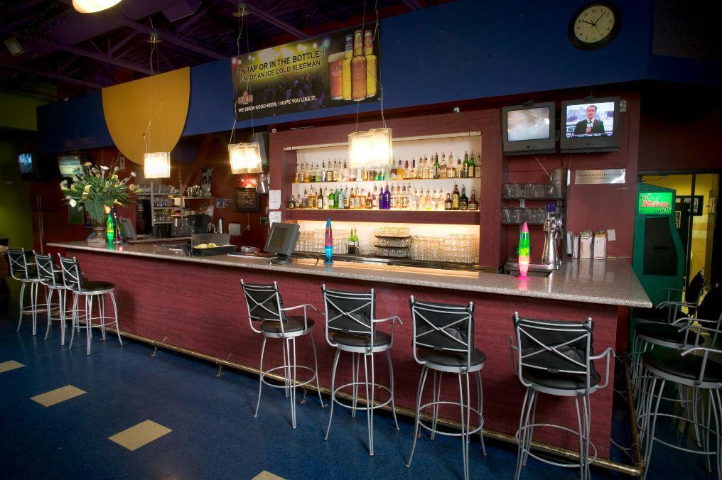 Red Lion Inn And Suites Виктория Ресторант снимка